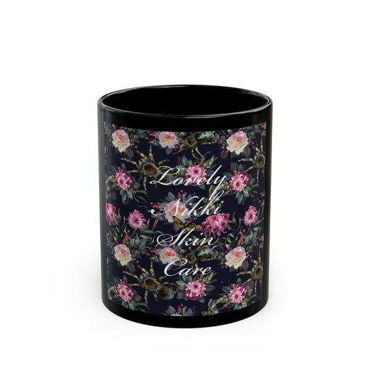 Taza negra con diseño floral - "Lonely Nikki Skin Care" - Regalo perfecto para amantes de la belleza